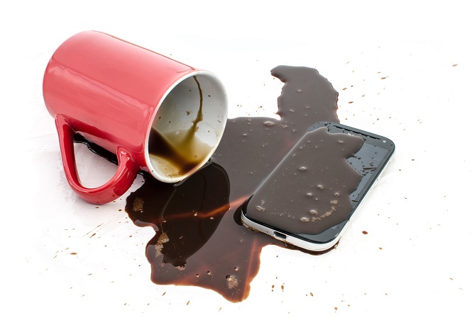 Coffee destroyed a modern mobile phone